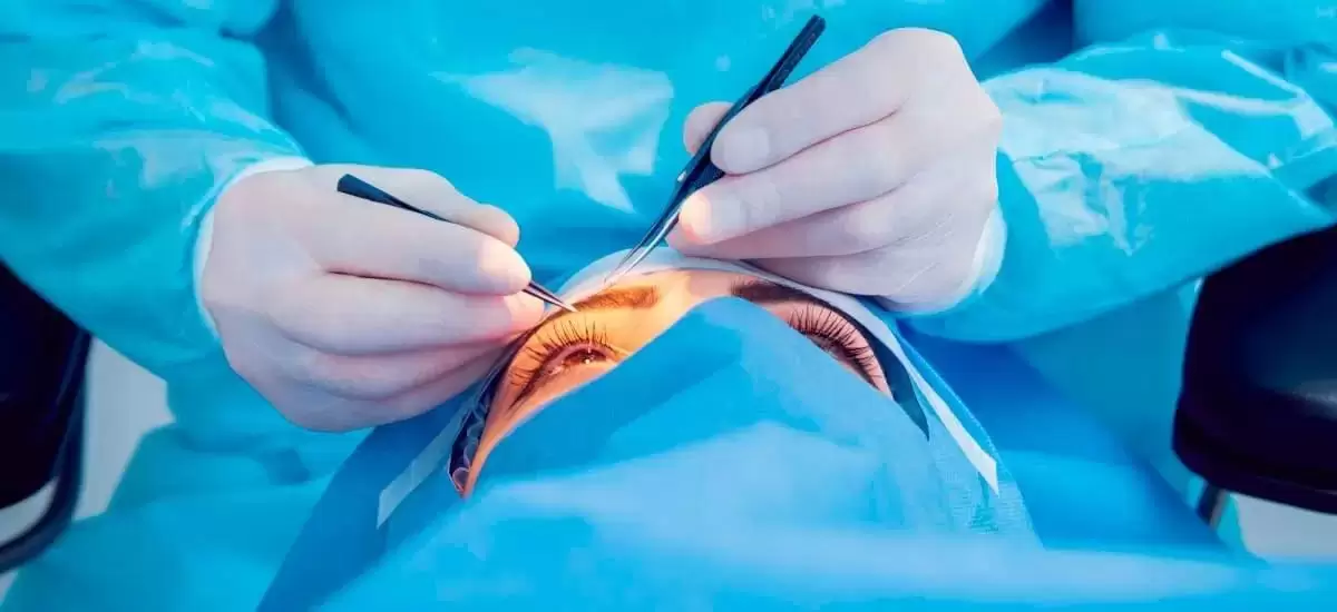 Cirurgia de Retina e Vítreo